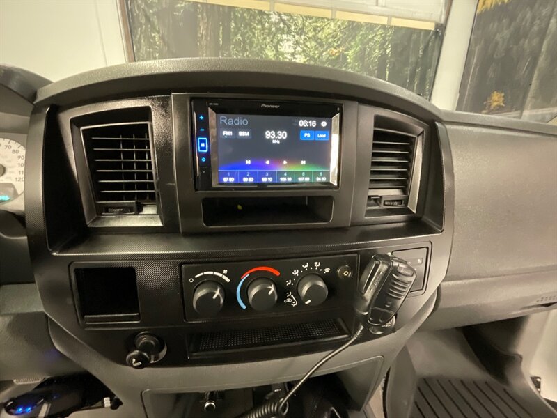 2006 Dodge Ram 2500 Regular Cab 4X4/ 5.9L DIESEL / 6-SPEED / 61K MILES  / Updated Lights / Leather / LIFTED - Photo 34 - Gladstone, OR 97027