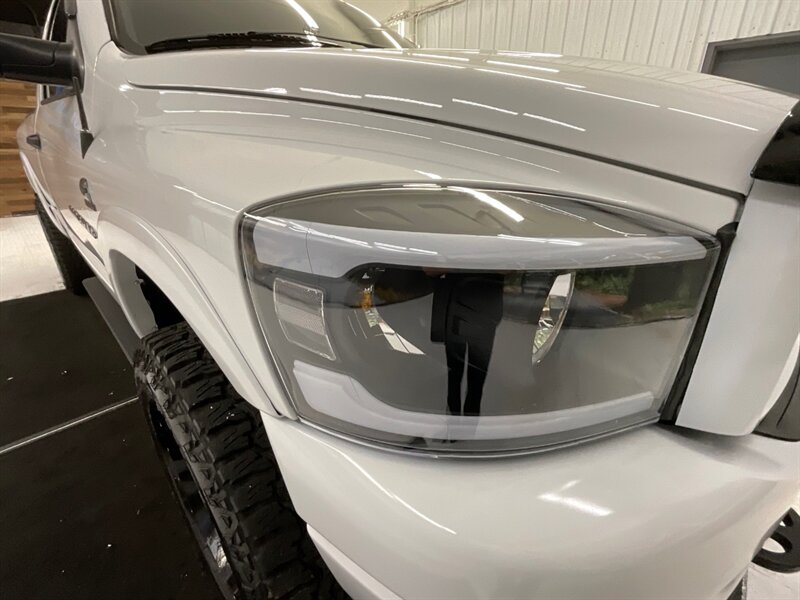 2006 Dodge Ram 2500 Regular Cab 4X4/ 5.9L DIESEL / 6-SPEED / 61K MILES  / Updated Lights / Leather / LIFTED - Photo 11 - Gladstone, OR 97027