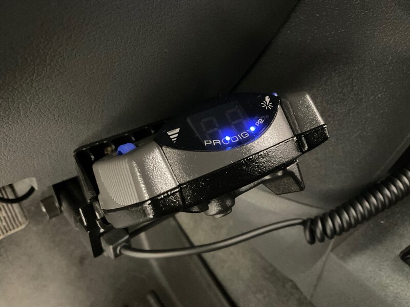 2006 Dodge Ram 2500 Regular Cab 4X4/ 5.9L DIESEL / 6-SPEED / 61K MILES  / Updated Lights / Leather / LIFTED - Photo 45 - Gladstone, OR 97027