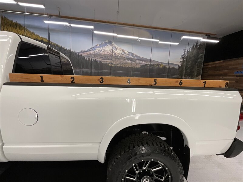 2006 Dodge Ram 2500 Regular Cab 4X4/ 5.9L DIESEL / 6-SPEED / 61K MILES  / Updated Lights / Leather / LIFTED - Photo 13 - Gladstone, OR 97027