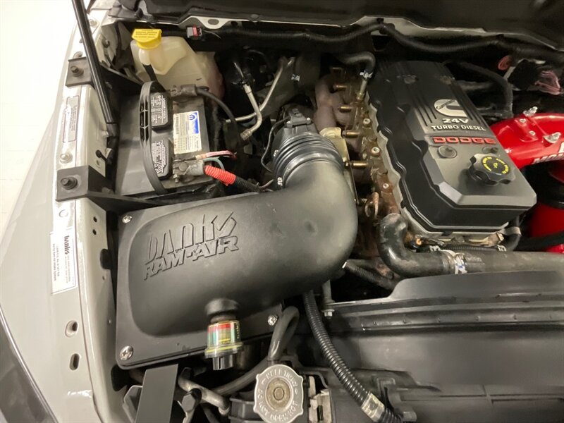 2006 Dodge Ram 2500 Regular Cab 4X4/ 5.9L DIESEL / 6-SPEED / 61K MILES  / Updated Lights / Leather / LIFTED - Photo 16 - Gladstone, OR 97027