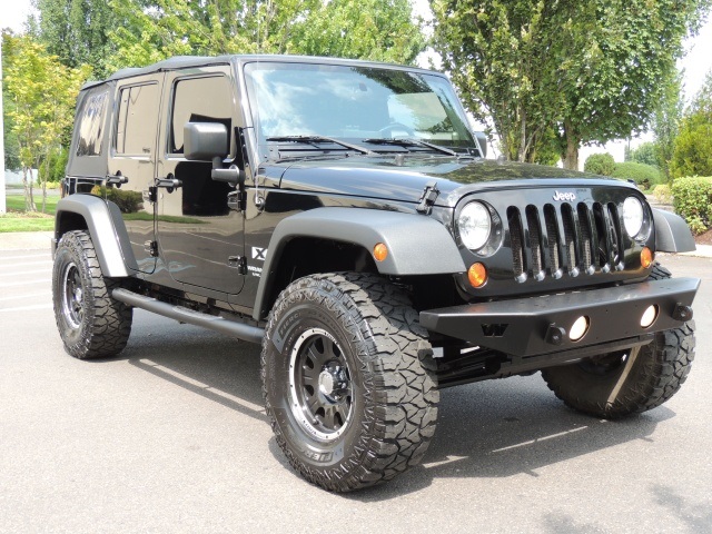 2007 Jeep Wrangler Unlimited X / 4X4 / 6-Speed manual / LIFTED   - Photo 2 - Portland, OR 97217