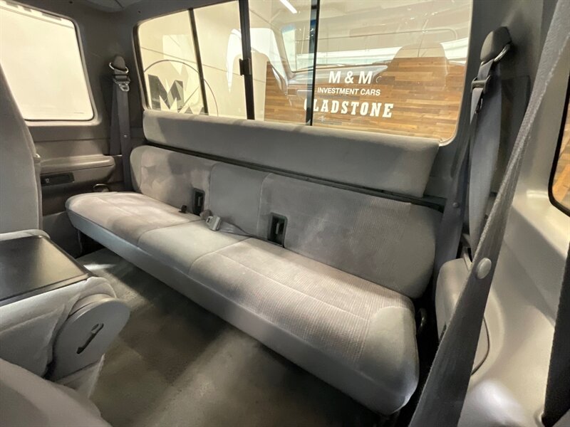 1996 Ford F-250 XLT 4X4 7.3L DIESEL / NEW TIRES / ZERO RUST / LONG BED / Towing Pkg / Spray in bed liner - Photo 13 - Gladstone, OR 97027