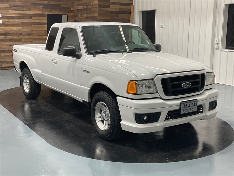 2005 Ford Ranger STX Super Cab / 3.0L V6 / RUST FREE / 95K MILES  / LOCAL TRUCK / Excel Cond - Photo 2 - Gladstone, OR 97027