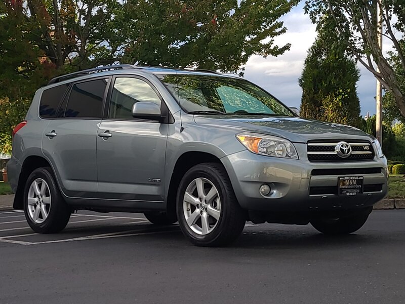 2007 Toyota RAV4 Limited  / HEATED SEATS / LOADED / EXCELLENT SERVICE RECORDS / LOW MILES - Photo 2 - Portland, OR 97217