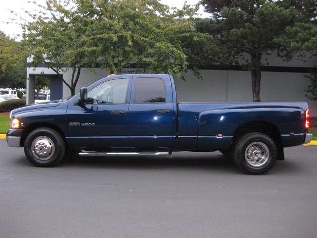2004 Dodge Ram 3500 4-DR *5.9L* CUMMINS Diesel 6-SPEED Manual DUALLY   - Photo 3 - Portland, OR 97217