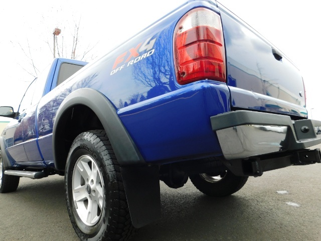 2004 Ford Ranger XLT FX4 Off-Road 4dr / 4X4 / LOW LOW MILES   - Photo 13 - Portland, OR 97217