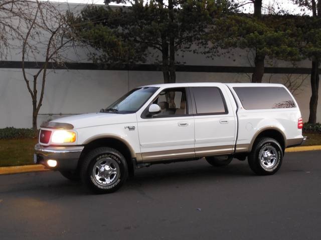 2003 Ford F-150 Lariat/ 4WD/ Crew Cab/Leather   - Photo 2 - Portland, OR 97217