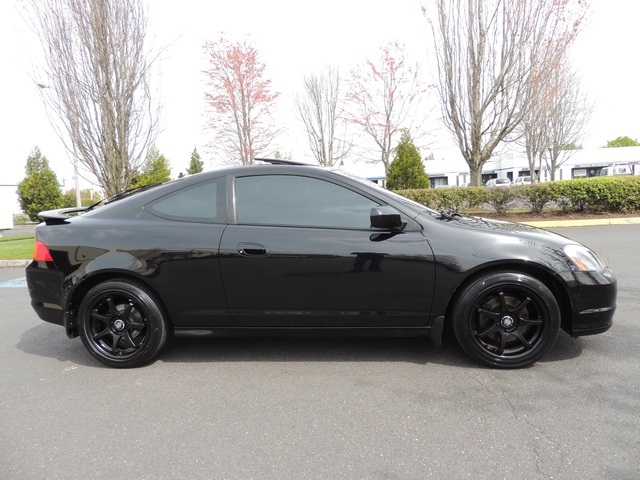 2002 Acura RSX Type-S Coupe / 6-Speed / Leather   - Photo 4 - Portland, OR 97217