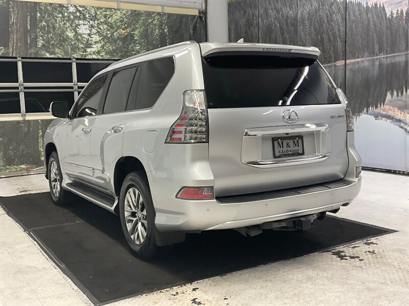 2017 Lexus GX 460 Luxury AWD / Leather/ Navi / 58,000 MILES  / LOCAL SUV / Excel Cond - Photo 8 - Gladstone, OR 97027