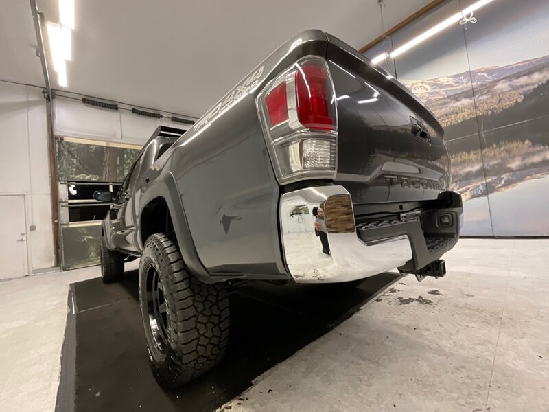 2021 Toyota Tacoma TRD Off-Road 4X4 / 1-OWNER / NEW LIFT KIT / RACK  / NEW LIFT & NEW WHEELS & TIRES / 22K MILES - Photo 30 - Gladstone, OR 97027