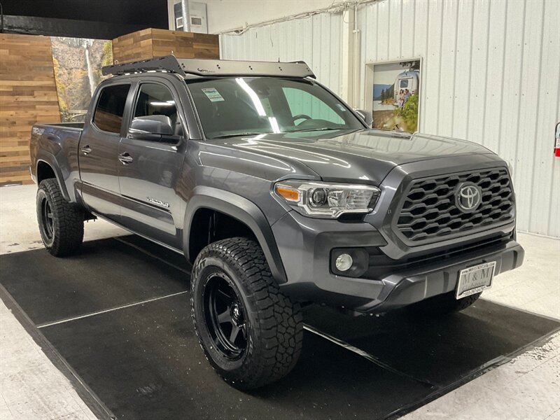 2021 Toyota Tacoma TRD Off-Road 4X4 / 1-OWNER / NEW LIFT KIT / RACK  / NEW LIFT & NEW WHEELS & TIRES / 22K MILES - Photo 2 - Gladstone, OR 97027