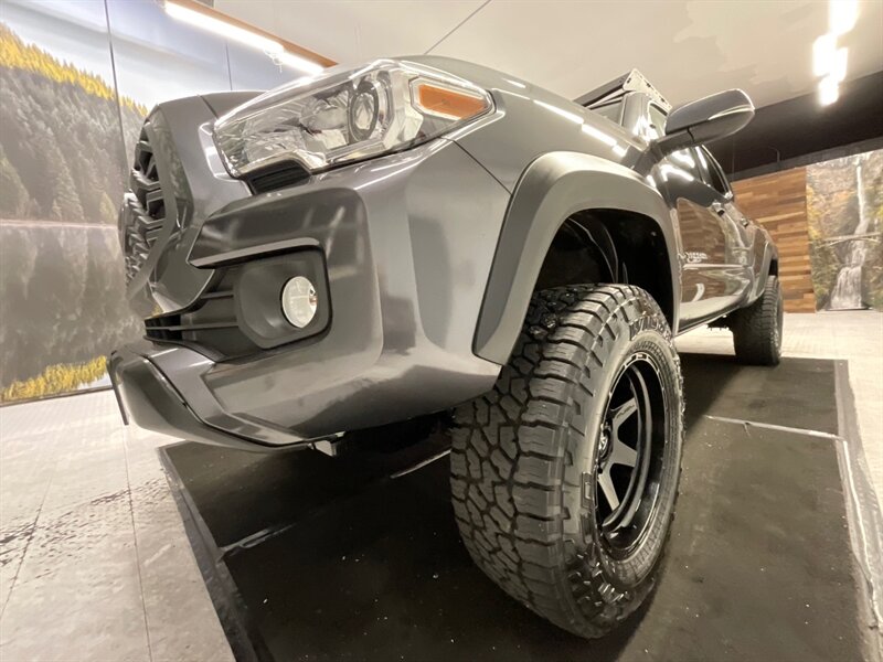 2021 Toyota Tacoma TRD Off-Road 4X4 / 1-OWNER / NEW LIFT KIT / RACK  / NEW LIFT & NEW WHEELS & TIRES / 22K MILES - Photo 9 - Gladstone, OR 97027