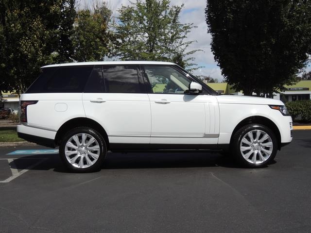 2015 Land Rover Range Rover Supercharged / 4WD / LOADED LOADED / 8500 MILES   - Photo 4 - Portland, OR 97217
