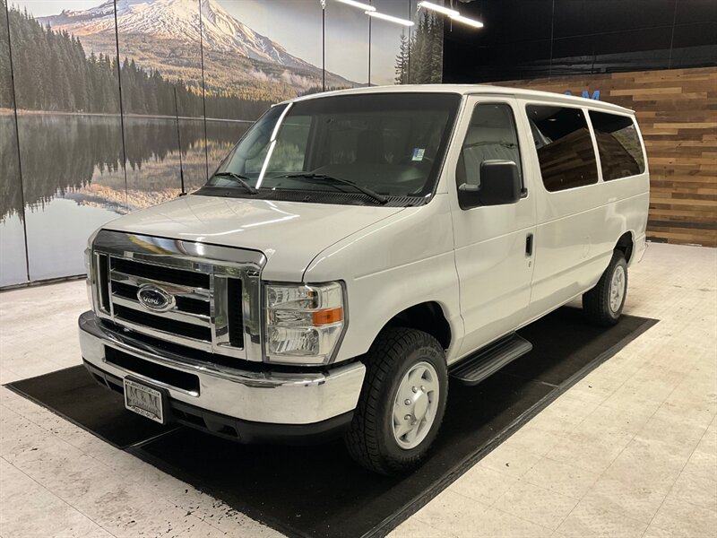 2009 Ford E-Series Van E-350 SD XLT 5.4L V8 / 11-Passenger / NEW TIRES  / E350 Passenger van / 11-Passenger / 115,000 MILES - Photo 1 - Gladstone, OR 97027