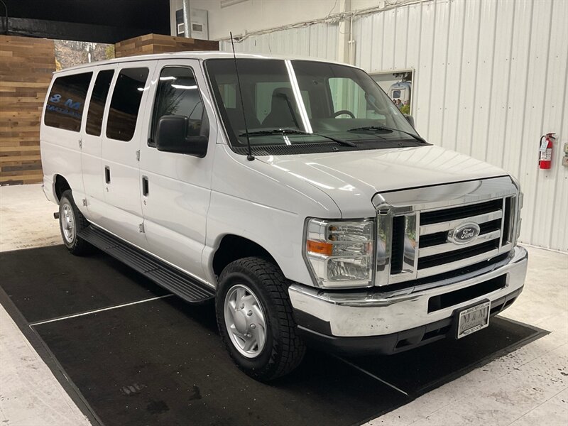 2009 Ford E-Series Van E-350 SD XLT 5.4L V8 / 11-Passenger / NEW TIRES  / E350 Passenger van / 11-Passenger / 115,000 MILES - Photo 2 - Gladstone, OR 97027