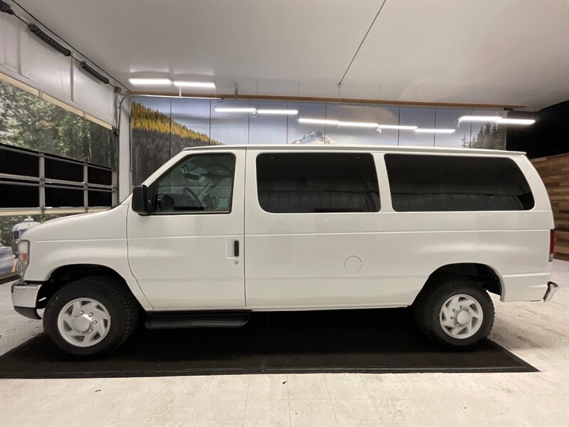 2009 Ford E-Series Van E-350 SD XLT 5.4L V8 / 11-Passenger / NEW TIRES  / E350 Passenger van / 11-Passenger / 115,000 MILES - Photo 3 - Gladstone, OR 97027