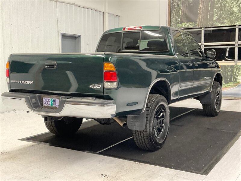2004 Toyota Tundra 4dr Access Cab SR5 4WD / 3.4L V6 / 5-SPEED MANUAL  / HARD TO FIND UNIT / LOCAL & RUST FREE / LIFTED w/ NEW TIRES / GREAT SERVICE HISTORY !! - Photo 8 - Gladstone, OR 97027