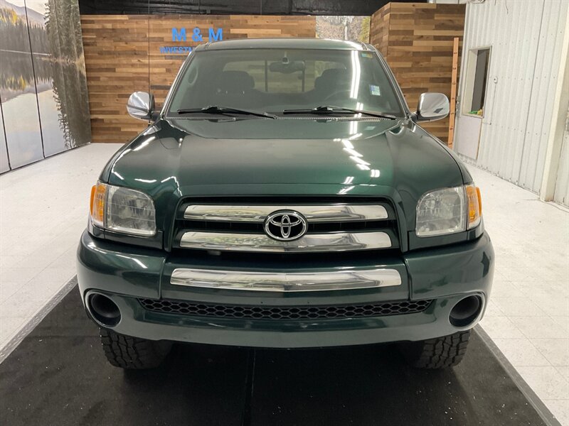 2004 Toyota Tundra 4dr Access Cab SR5 4WD / 3.4L V6 / 5-SPEED MANUAL  / HARD TO FIND UNIT / LOCAL & RUST FREE / LIFTED w/ NEW TIRES / GREAT SERVICE HISTORY !! - Photo 5 - Gladstone, OR 97027
