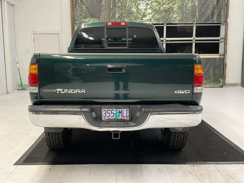 2004 Toyota Tundra 4dr Access Cab SR5 4WD / 3.4L V6 / 5-SPEED MANUAL  / HARD TO FIND UNIT / LOCAL & RUST FREE / LIFTED w/ NEW TIRES / GREAT SERVICE HISTORY !! - Photo 6 - Gladstone, OR 97027