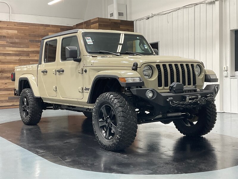 2020 Jeep Gladiator Sport Pickup 4X4 / HARD TOP / LIFTED / 1-OWNER  / WINCH - Photo 60 - Gladstone, OR 97027