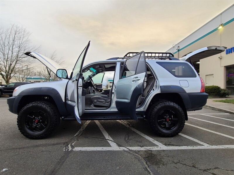 2003 Toyota 4Runner V8 4X4 / BF-GOODRICH / TIMING BELT DONE / LIFTED  / Excellent Service History / Very Clean / Brand New LIFT V8 - Photo 22 - Portland, OR 97217