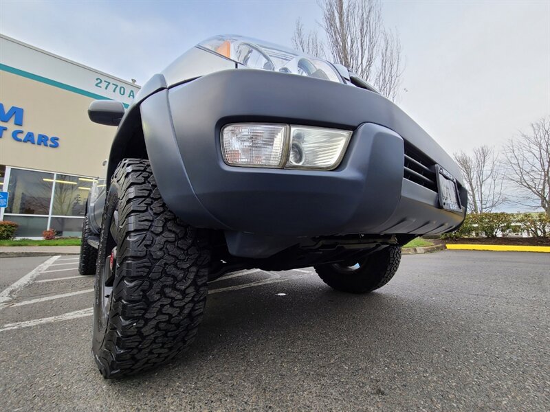 2003 Toyota 4Runner V8 4X4 / BF-GOODRICH / TIMING BELT DONE / LIFTED  / Excellent Service History / Very Clean / Brand New LIFT V8 - Photo 9 - Portland, OR 97217