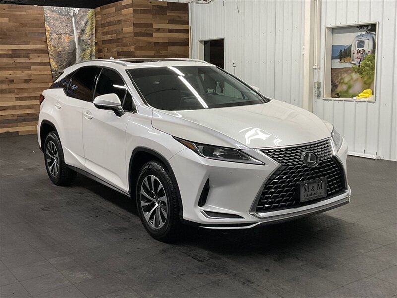 2020 Lexus RX 350 Luxury Sport Utility AWD / Leather /15,000 MIL  1-OWNER LOCAL OREGON CAR / Leather & Heated Seats / SHARP & CLEAN !! - Photo 2 - Gladstone, OR 97027