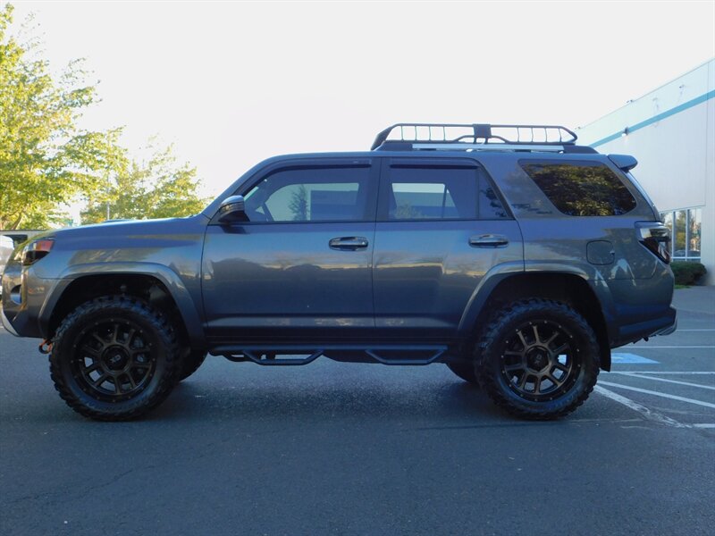 2017 Toyota 4Runner TRD Off-Road Premium 4WD CRAWL CONTROL LIFED RR DI   - Photo 4 - Portland, OR 97217