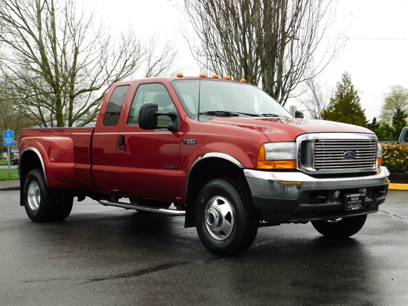 2001 Ford F-350 XLT 4X4 / DUALLY / 7.3L DIESEL/ 6-SPEED / LOW MILE   - Photo 2 - Portland, OR 97217