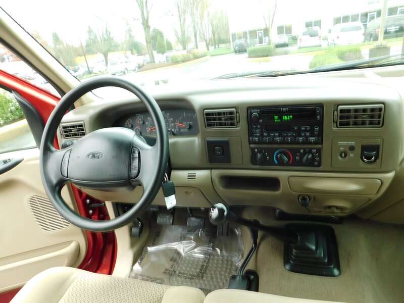 2001 Ford F-350 XLT 4X4 / DUALLY / 7.3L DIESEL/ 6-SPEED / LOW MILE   - Photo 19 - Portland, OR 97217