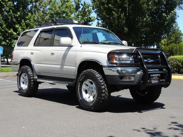 1999 Toyota 4Runner SR5 4dr 4WD 3.4L 6Cyl LIFTED 33 "Mud Tires   - Photo 2 - Portland, OR 97217
