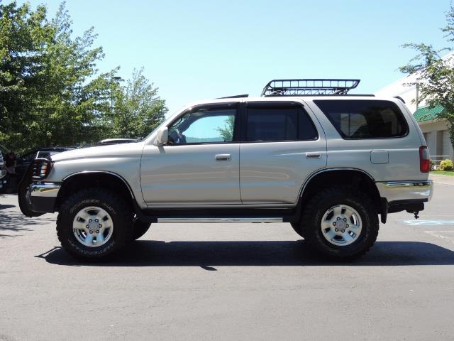 1999 Toyota 4Runner SR5 4dr 4WD 3.4L 6Cyl LIFTED 33 "Mud Tires   - Photo 4 - Portland, OR 97217