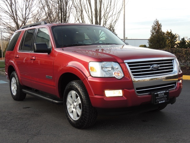 2007 Ford Explorer XLT/ 6CYL / 4X4 / 3RD SEAT/Leather/Sunroof   - Photo 2 - Portland, OR 97217