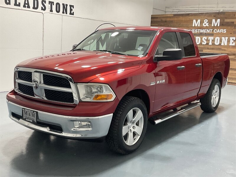 2009 Dodge Ram 1500 SLT Quad Cab 4X4 / 5.7L V8 / NEW TIRES / ZERO RUST  / LOCAL TRUCK / Power Seats / Towing Pkg