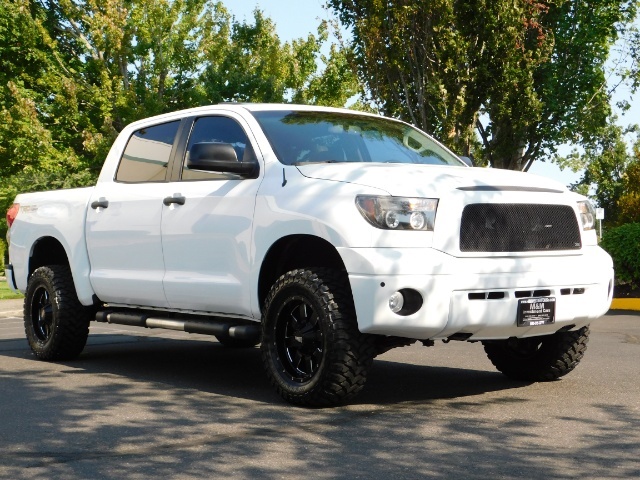 2008 Toyota Tundra CREW MAX 4X4 LIMITED / TRD OFF ROAD / NAV / LIFTED   - Photo 2 - Portland, OR 97217