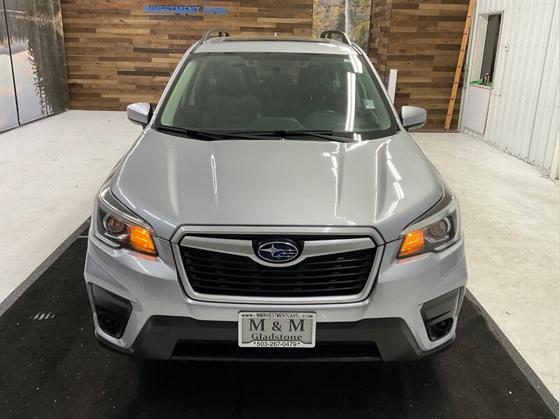 2019 Subaru Forester Premium Sport Utility AWD / 2.5L 4Cyl / Pano Roof  / Backup Camera / Heated Seats / Blind Spot Alert / Excel Cond - Photo 5 - Gladstone, OR 97027