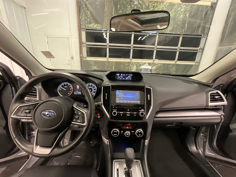 2019 Subaru Forester Premium Sport Utility AWD / 2.5L 4Cyl / Pano Roof  / Backup Camera / Heated Seats / Blind Spot Alert / Excel Cond - Photo 17 - Gladstone, OR 97027