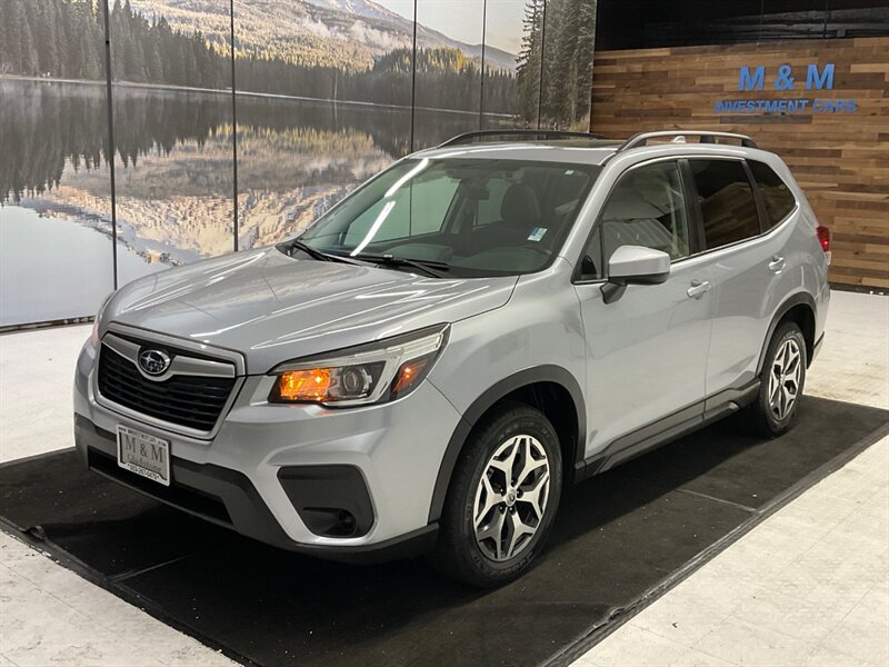 2019 Subaru Forester Premium Sport Utility AWD / 2.5L 4Cyl / Pano Roof  / Backup Camera / Heated Seats / Blind Spot Alert / Excel Cond - Photo 1 - Gladstone, OR 97027