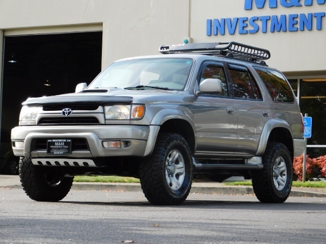 2002 Toyota 4Runner SPORT Edition 4X4 / V6 3.4L  / DIFF LOCK / LIFTED   - Photo 1 - Portland, OR 97217