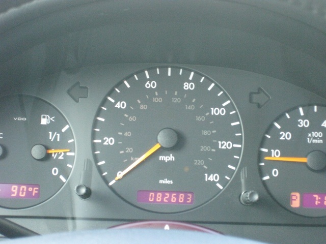 2000 Mercedes-Benz ML320/ AWD/ 1-OWNER/ 82k miles   - Photo 27 - Portland, OR 97217