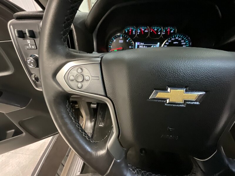 2015 Chevrolet Silverado 1500 LT Double Cab 4X4 / 5.3L V8 / LIFTED & CUSTOM  / LIFTED w. 35 " Tires & 18 " Fuel Wheels / 75K MILES - Photo 47 - Gladstone, OR 97027