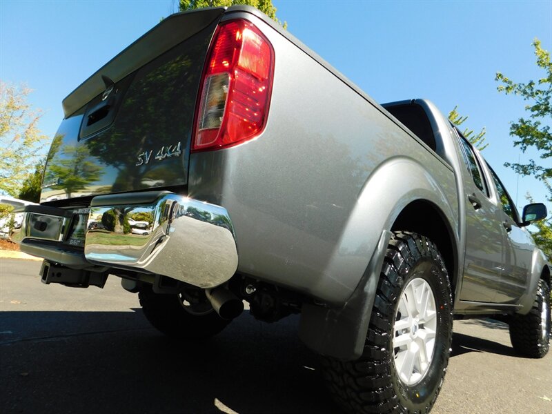 2019 Nissan Frontier SV Crew Cab 4X4 /NEW LIFT NEW 33 " MUD TIRES   - Photo 11 - Portland, OR 97217
