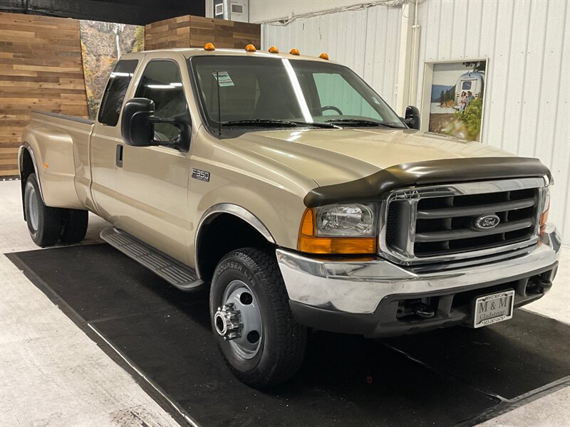 2000 Ford F-350 XLT 4dr 4X4 / 7.3L DIESEL / DUALLY / LOW MILES  / Rust free / LOCAL TRUCK / Long bed Dually - Photo 2 - Gladstone, OR 97027