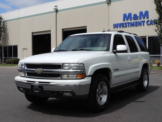 2002 Chevrolet Tahoe LT / 4X4 / 3Rd Seat / Leather / Sunroof / Excel Co   - Photo 1 - Portland, OR 97217