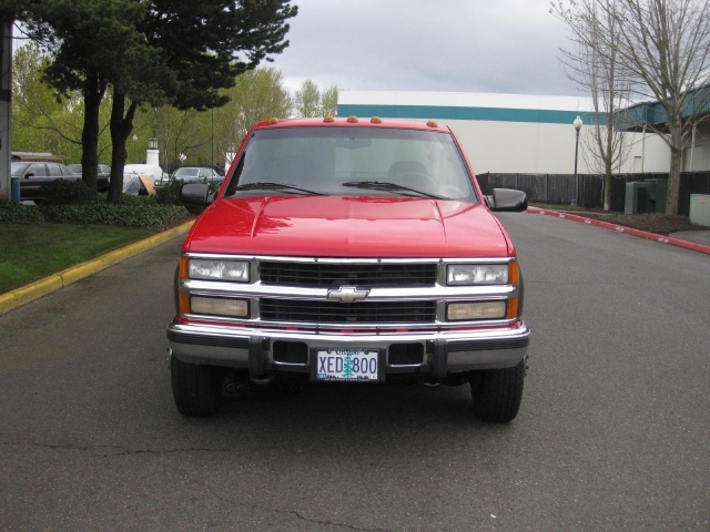 1998 Chevrolet K3500 Silverado   - Photo 2 - Portland, OR 97217