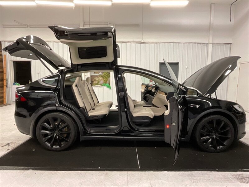 2018 Tesla Model X 100D SUV AWD / AUTO PILOT / ONLY 18,000 MILES  / Leather / Towing Package / 22 INC TESLA BLACK WHEELS - Photo 10 - Gladstone, OR 97027