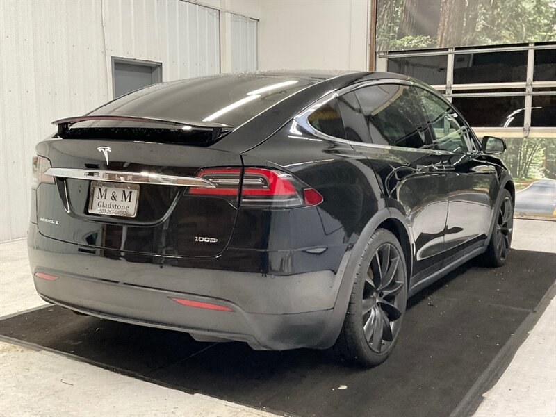 2018 Tesla Model X 100D SUV AWD / AUTO PILOT / ONLY 18,000 MILES  / Leather / Towing Package / 22 INC TESLA BLACK WHEELS - Photo 7 - Gladstone, OR 97027