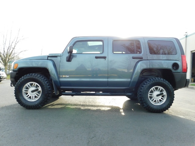 2006 Hummer H3 4dr SUV / 4WD / Sunroof / LIFTED / MUD TIRES   - Photo 3 - Portland, OR 97217