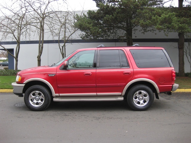 1997 Ford Expedition Eddie Bauer   - Photo 3 - Portland, OR 97217